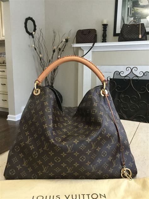 list of discontinued louis vuitton handbags